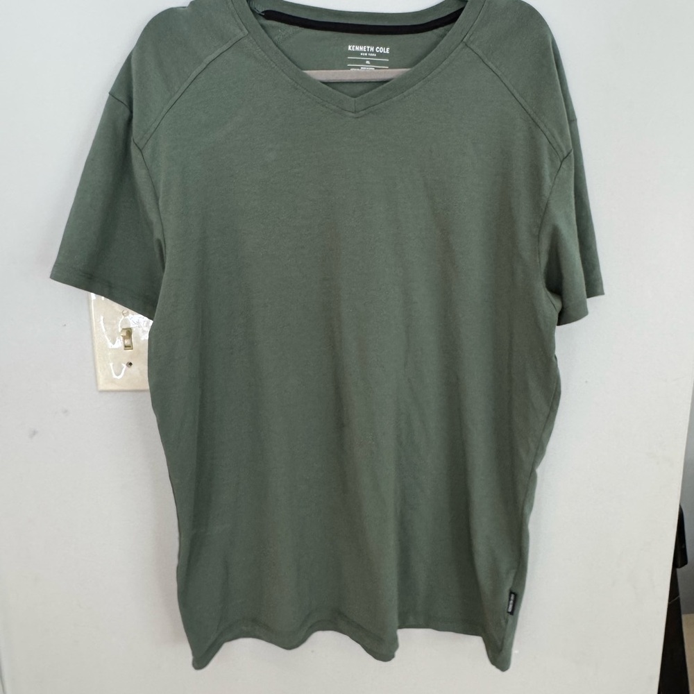 Kenneth Cole Men's Olive Short Sleeve Tee